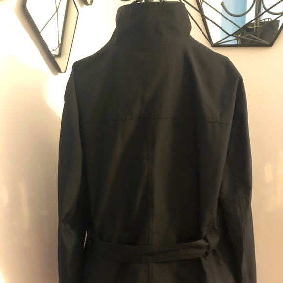 Women’s navy blue Tommy Hilfiger jacket with belt - Picture 4 of 7